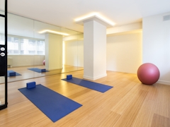 Thumbnail of Atlas New York: 33F a room with a wood floor