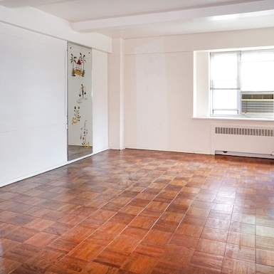 Photo of 530 GRAND ST