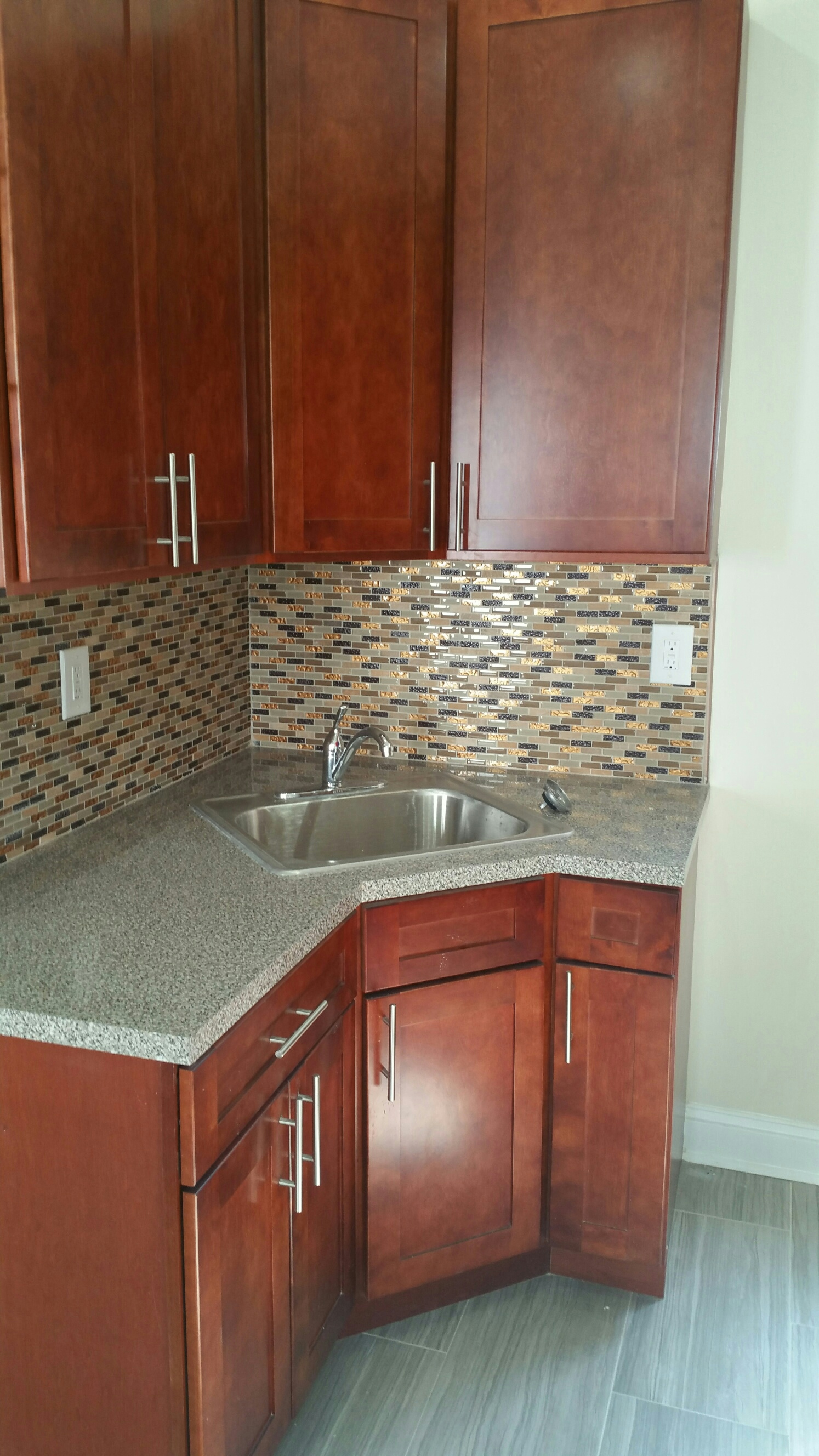 578 Albany Avenue, #2R