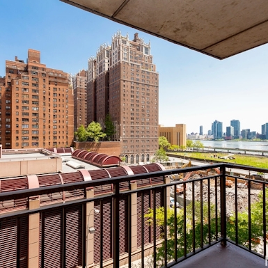 Photo of 330 East 39th Street