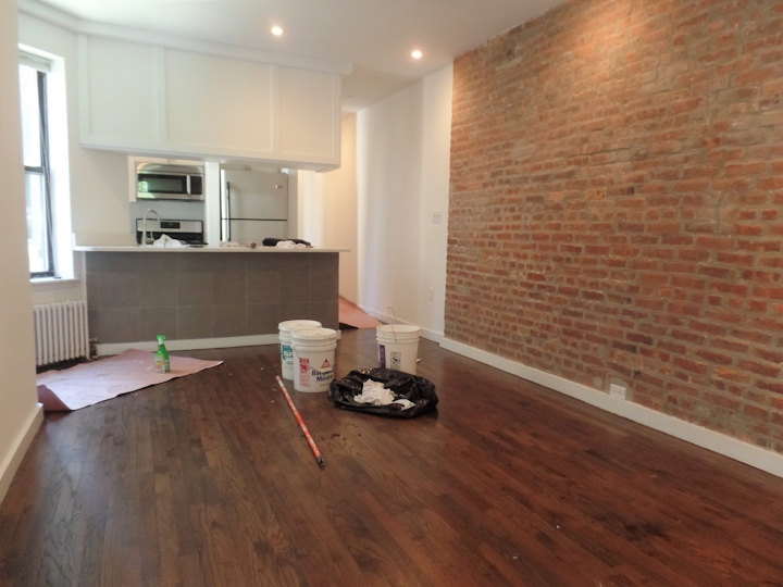 556 w 126 st