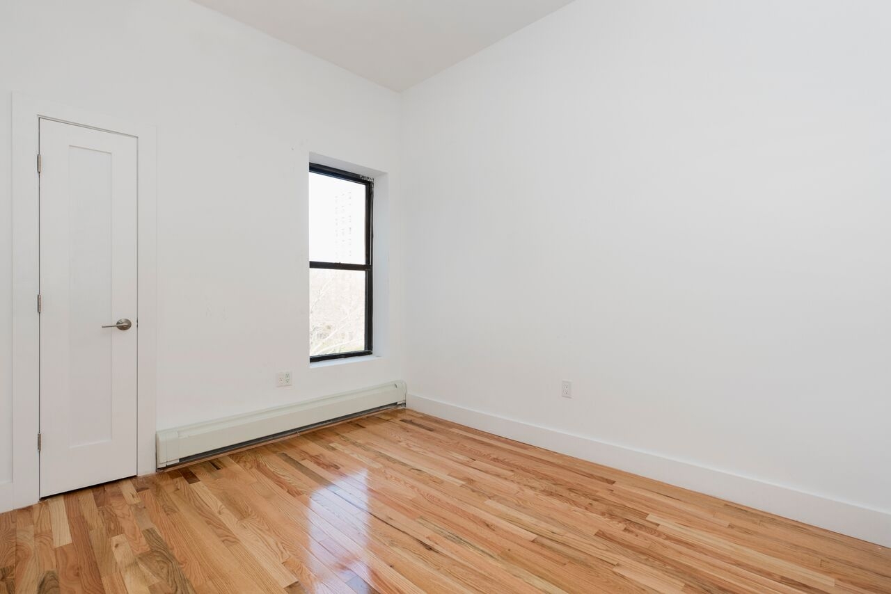 1731 Pitkin Avenue, #4A