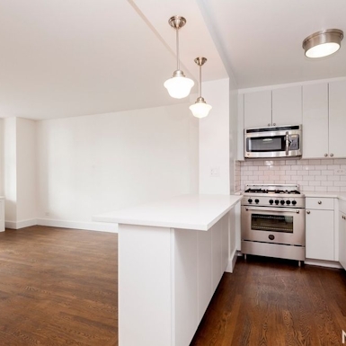 Photo of 330 East 39th Street