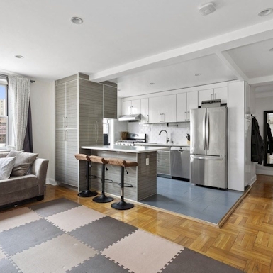 Photo of 530 GRAND ST
