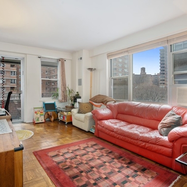 Photo of 455 FDR DR