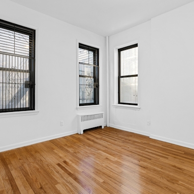 Photo of 358 East 51st Street