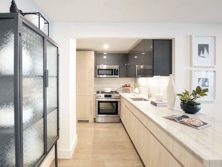 60 East 12th