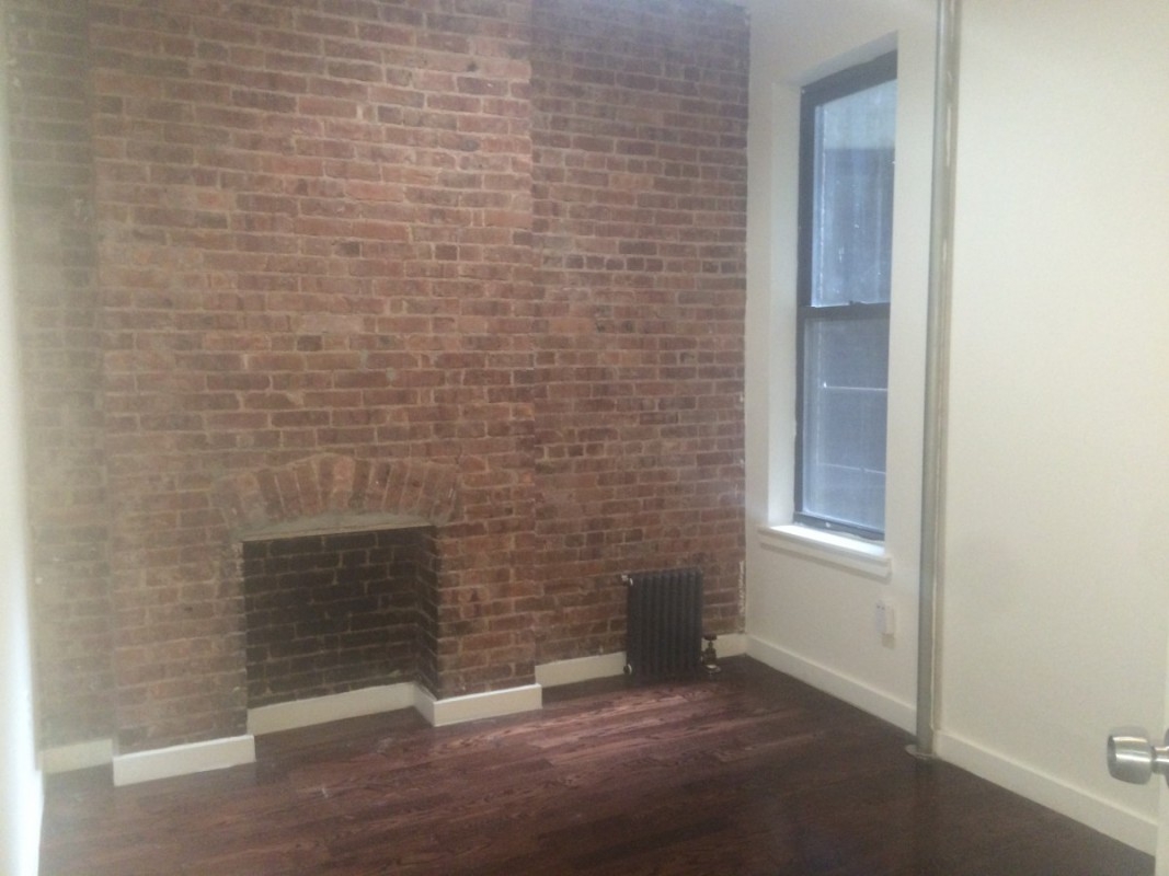 352 Myrtle Avenue, #1