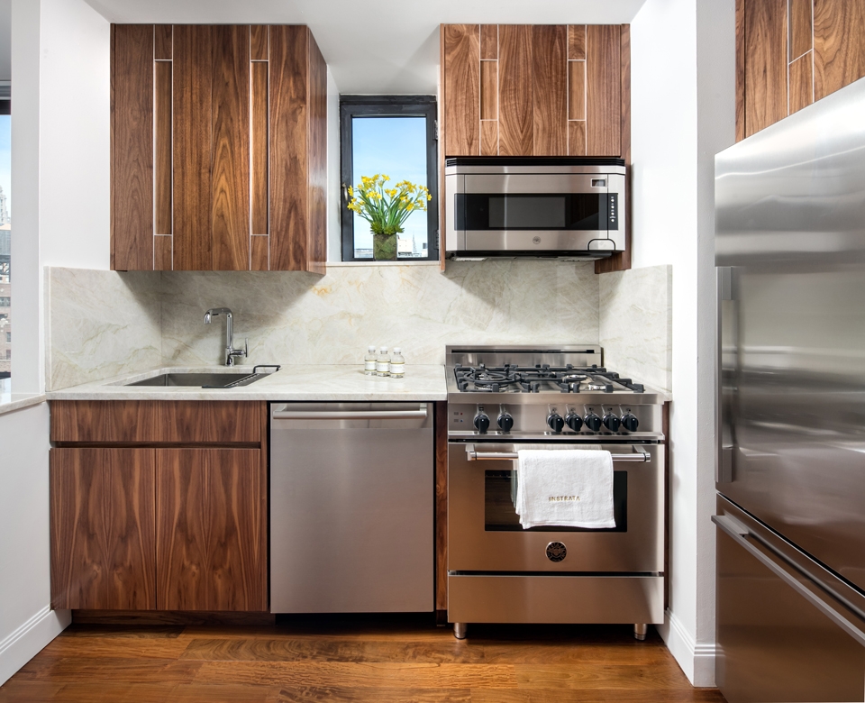290 3rd Ave, #23A