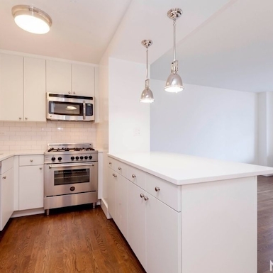 Photo of 330 East 39th Street