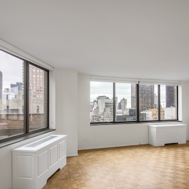 Photo of 245 East 44th Street