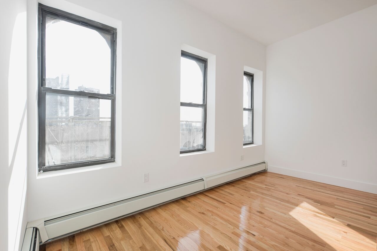 1731 Pitkin Avenue, #4A