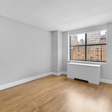 Photo of 330 East 39th Street