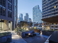 Thumbnail of The Ashland: 39J a view of a city